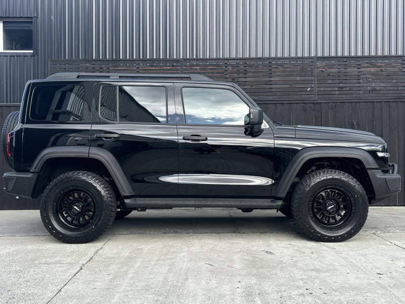 2025 GWM Tank 300 Ultra Hybrid Adventure Pack image 2