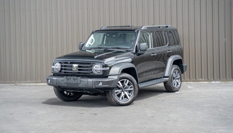2025 GWM Tank 300 Ultra Petrol 2.0L 4X4 image 1