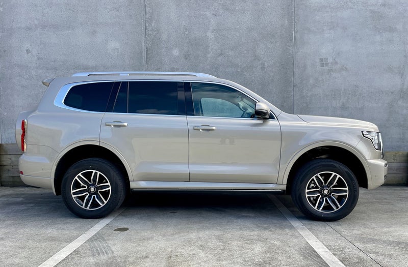 2025 GWM Tank 500 Hybrid 2.0Ph Ultra image 3