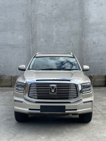 2025 GWM Tank 500 Hybrid 2.0Ph Ultra image 4