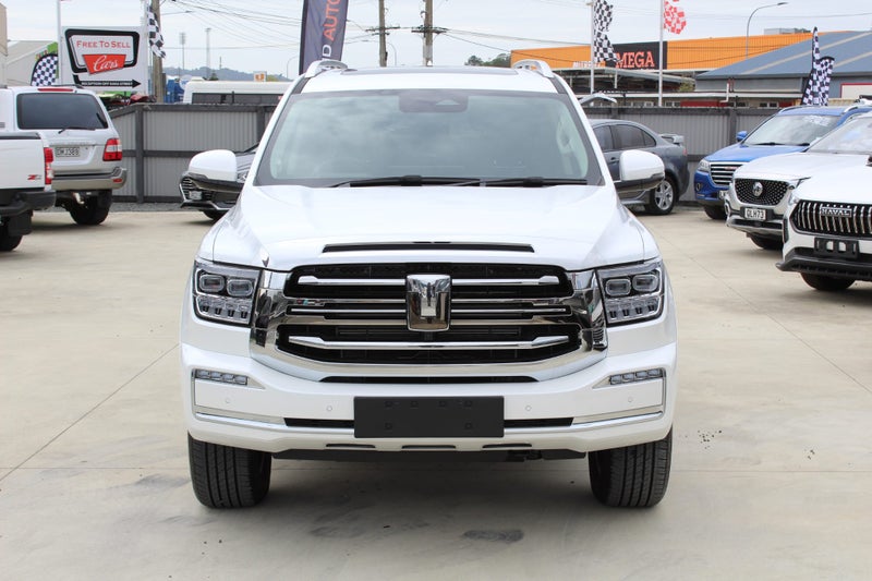 2025 GWM Tank 500 Ultra / Plug-In Hybrid /4WD image 4