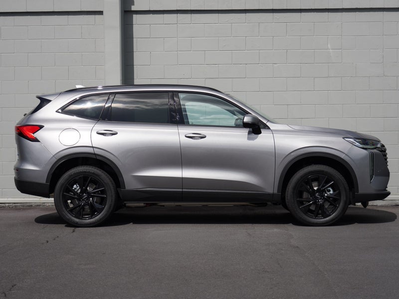 2025 Haval H6 Facelift Ultra PHEV 1.5P 4X4 5Dr... image 3