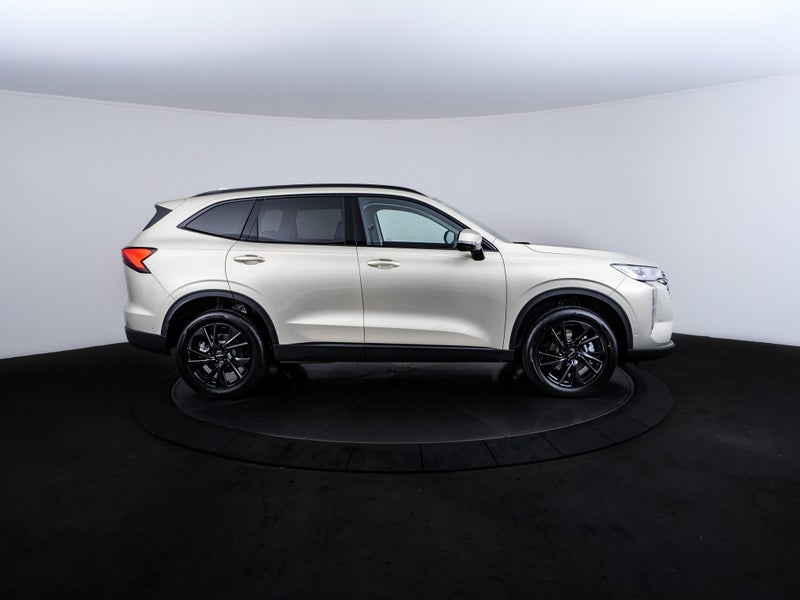 2025 Haval H6 GWM H6 HYBRID Ultra 1.5Turbo image 4