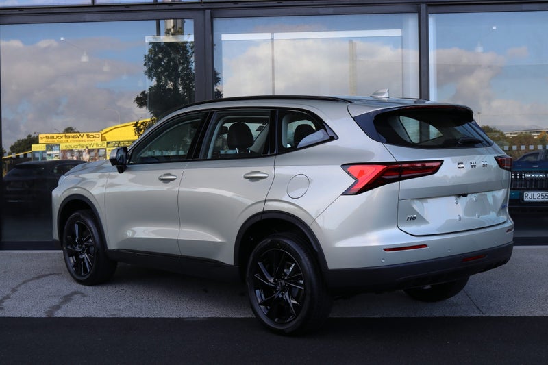 2025 Haval H6 Lux 2WD Hybrid 1.5PH - NZ New image 3