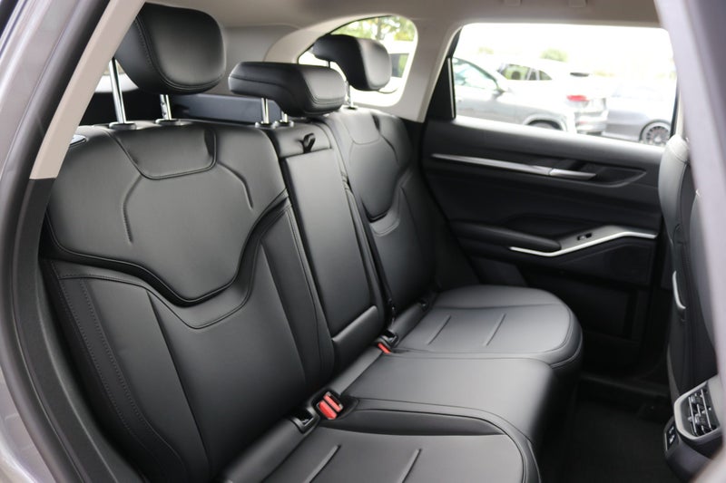 2025 Haval H6 Lux 2WD Hybrid 1.5PH - NZ New image 5