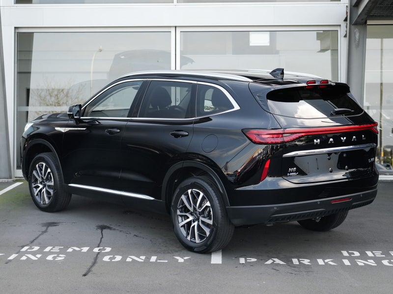 2025 Haval H6 Lux Hybrid 1.5PHT 2WD 5Dr Wagon image 2