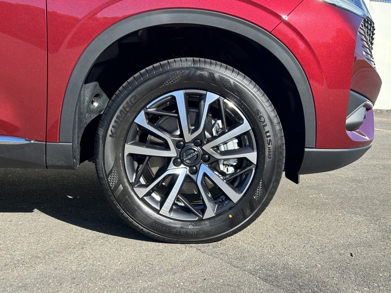 2025 Haval H6 Luxury Hybrid Lux 2Wd Hybrid 1.5P image 2