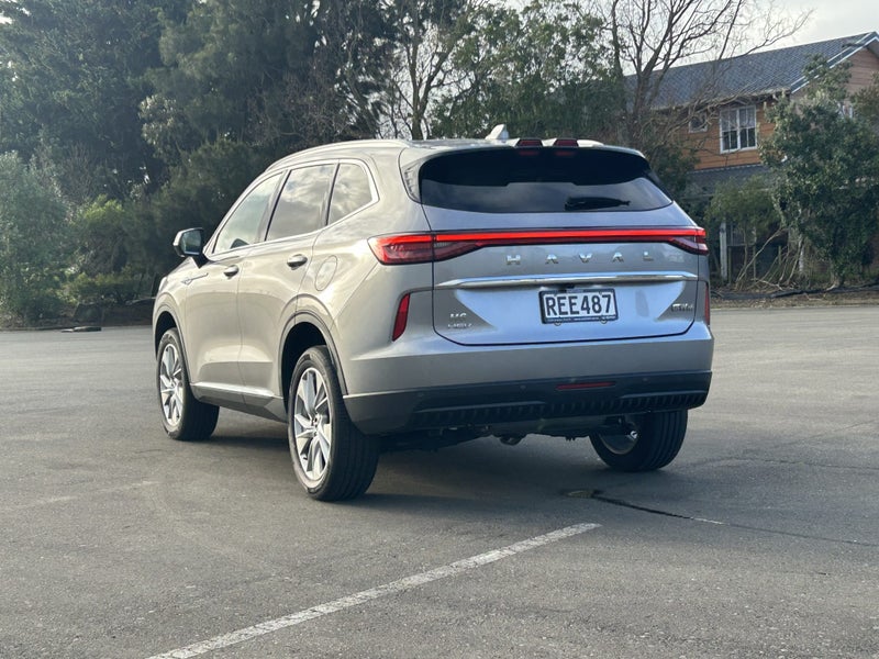 2025 Haval H6 Luxury Hybrid Lux 2Wd Hybrid 1.5P image 4