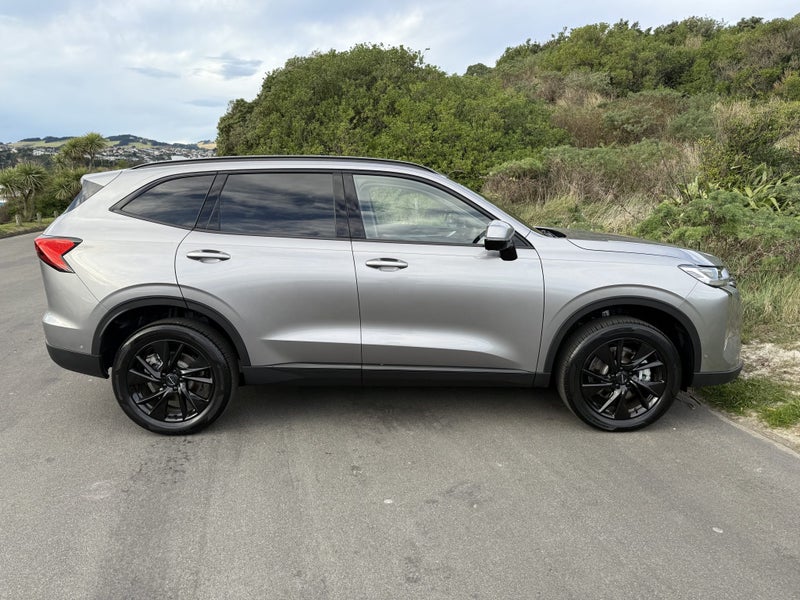 2025 Haval H6 Ultra Auto Hybrid 4X2 image 4