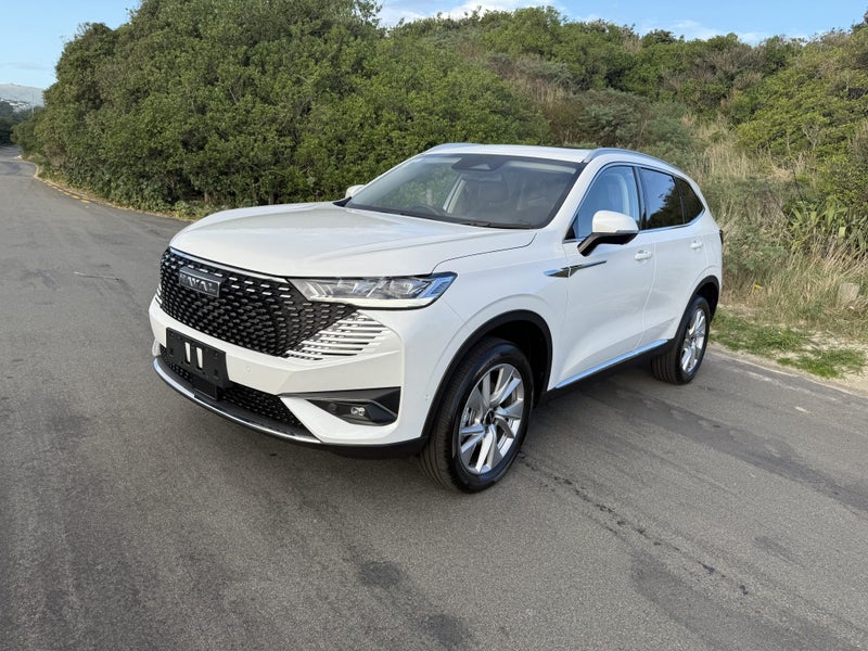 2025 Haval H6 Ultra Hybrid image 3