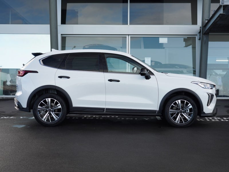 2025 Haval Jolion Luxury A02 Auto Hybrid image 3