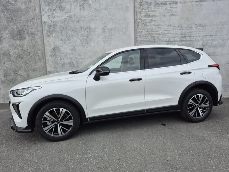 2025 Haval Jolion Luxury Auto image 2