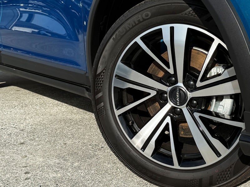 2025 Haval Jolion Luxury Hybrid image 2