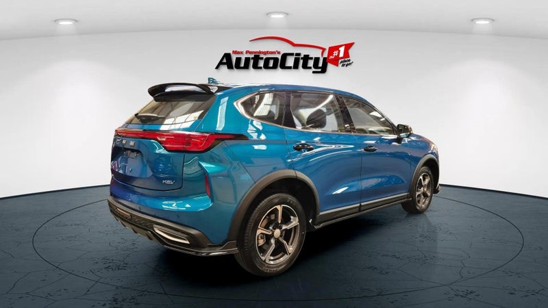 2025 Haval Jolion Premium 2Wd Hybrid image 3