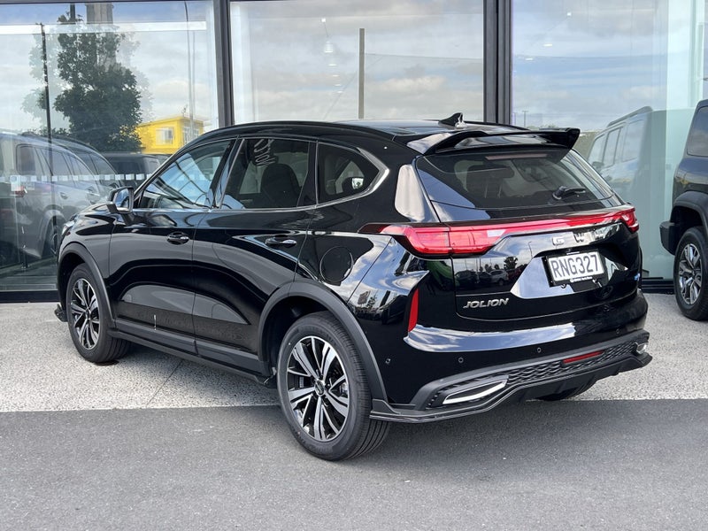 2025 Haval Jolion Ultra 2WD Hybrid 1.5L - NZ New image 3