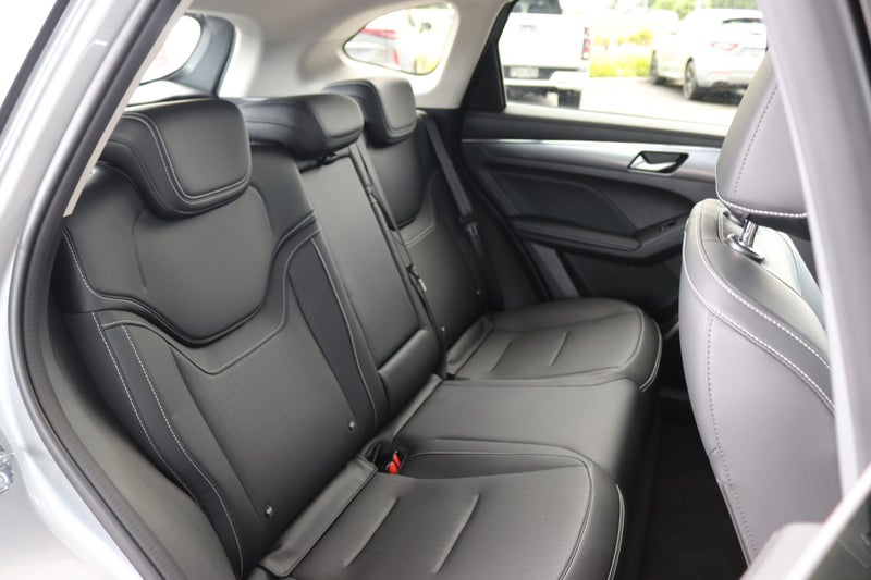 2025 Haval Jolion Ultra 2WD Hybrid 1.5L - NZ New image 5