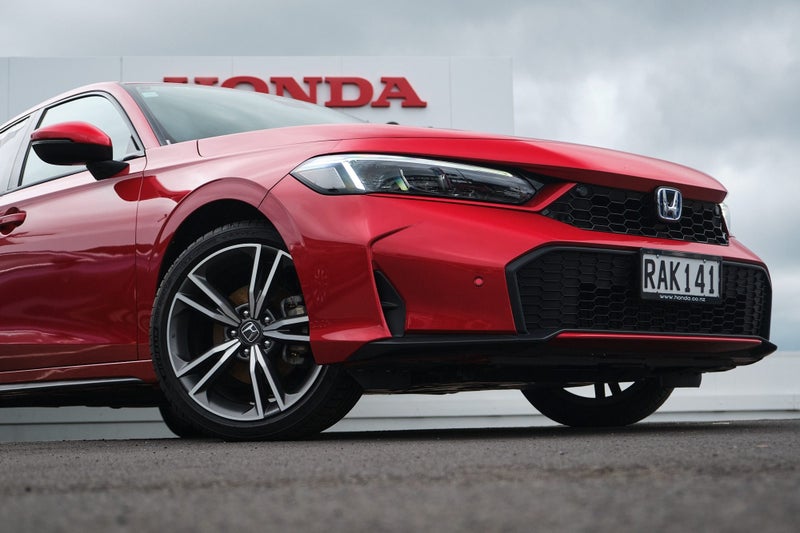 2025 Honda Civic SR 2.0 Hybrid image 3