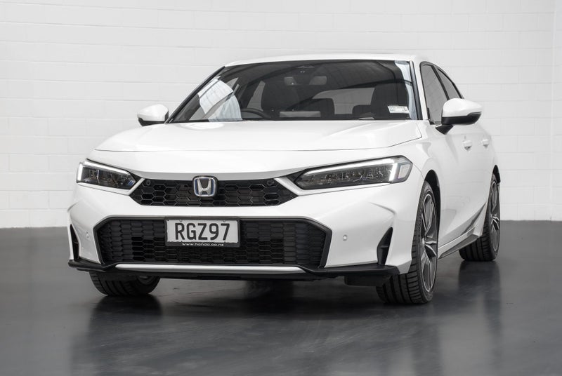 2025 Honda Civic SR Hybrid image 4