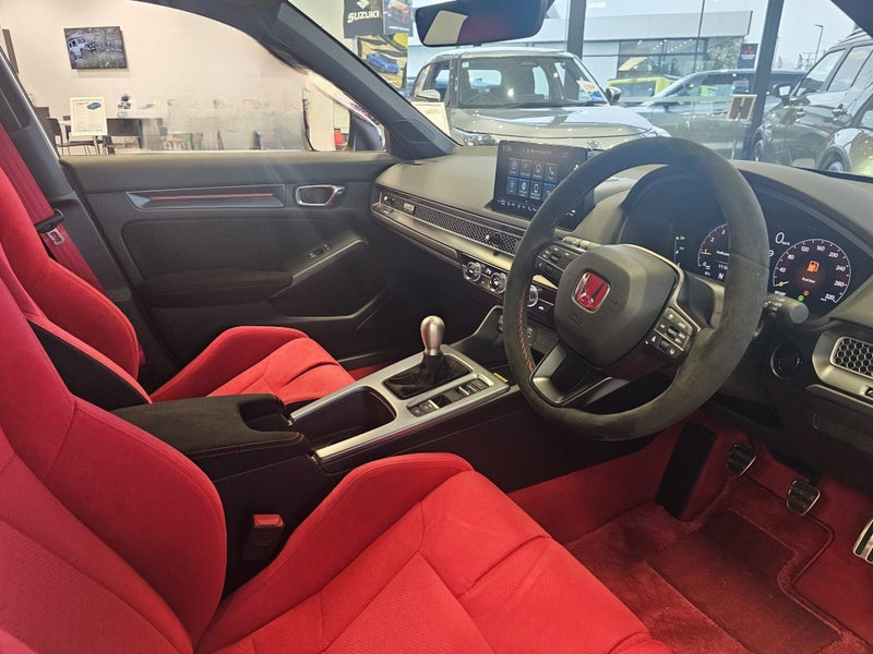 2025 Honda Civic TYPE R 2.0PT/6MT image 3