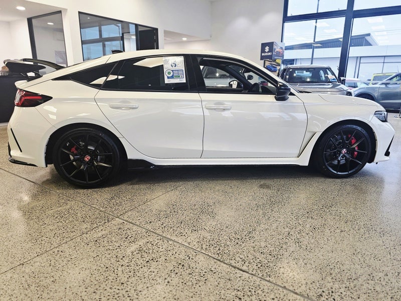 2025 Honda Civic TYPE R 2.0PT/6MT image 4