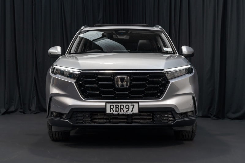 2025 Honda CR-V Sport 7 Seater image 2