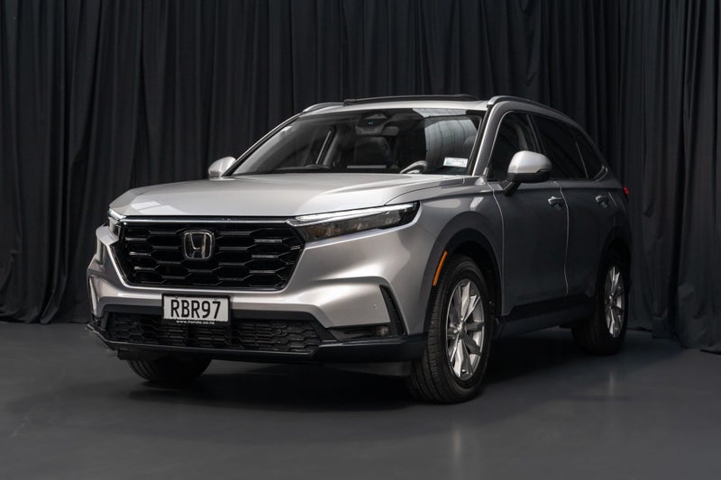2025 Honda CR-V Sport 7 Seater image 3