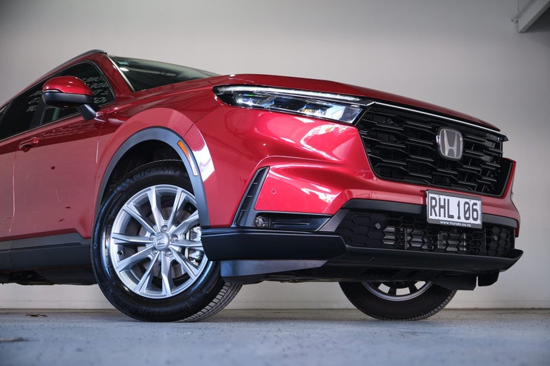 2025 Honda CR-V Sport AWD BSI image 4