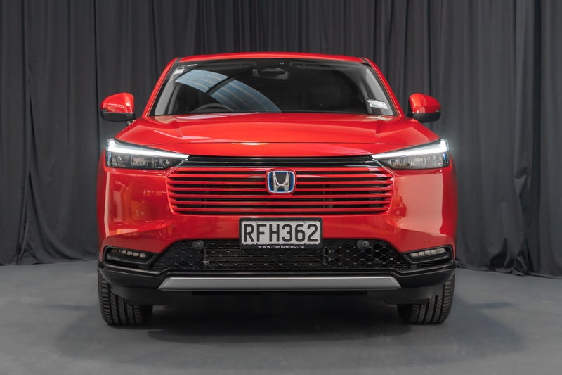 2025 Honda HR-V Hybrid Sport e:HEV image 4