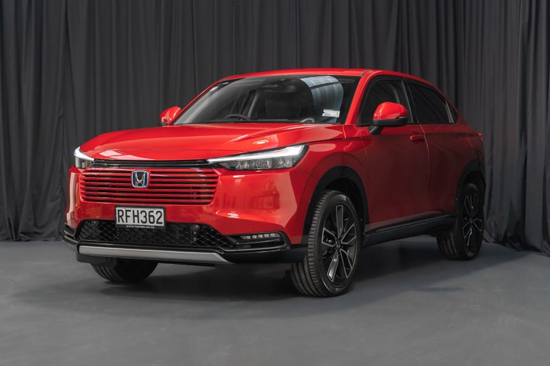 2025 Honda HR-V Hybrid Sport e:HEV image 5