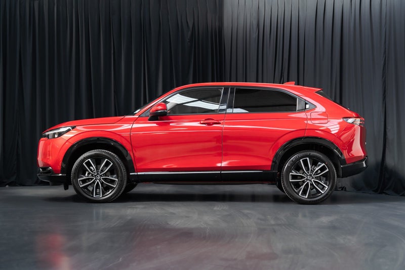 2025 Honda HR-V Hybrid Sport e:HEV image 5