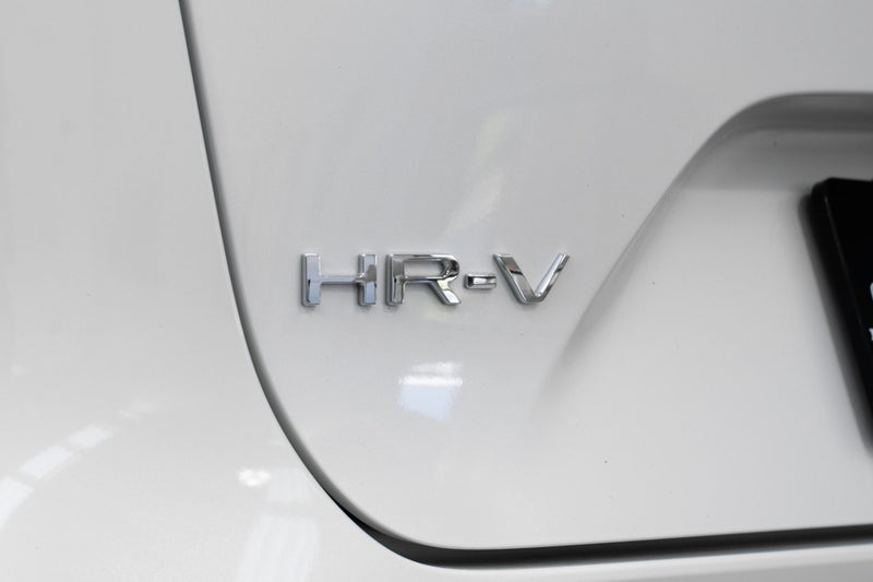 2025 Honda HR-V Hybrid Sport e:HEV image 2