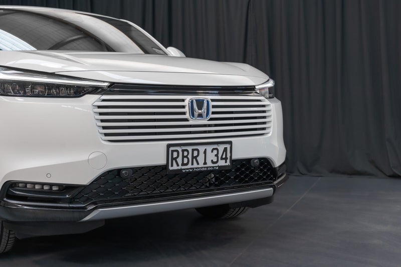 2025 Honda HR-V Hybrid Sport e:HEV image 3