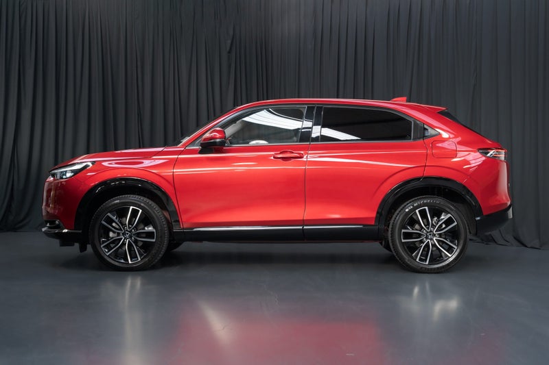 2025 Honda HR-V Hybrid Sport e:HEV image 4