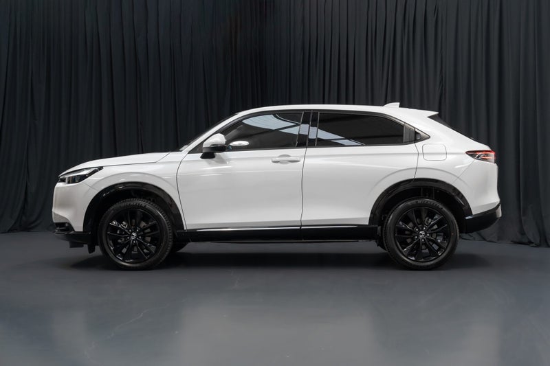 2025 Honda HR-V Hybrid Sport e:HEV image 4