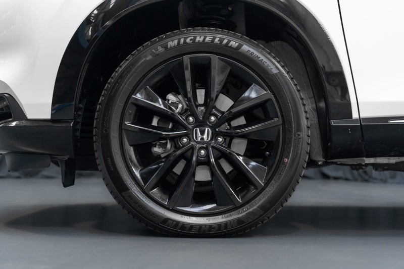 2025 Honda HR-V Hybrid Sport e:HEV image 5