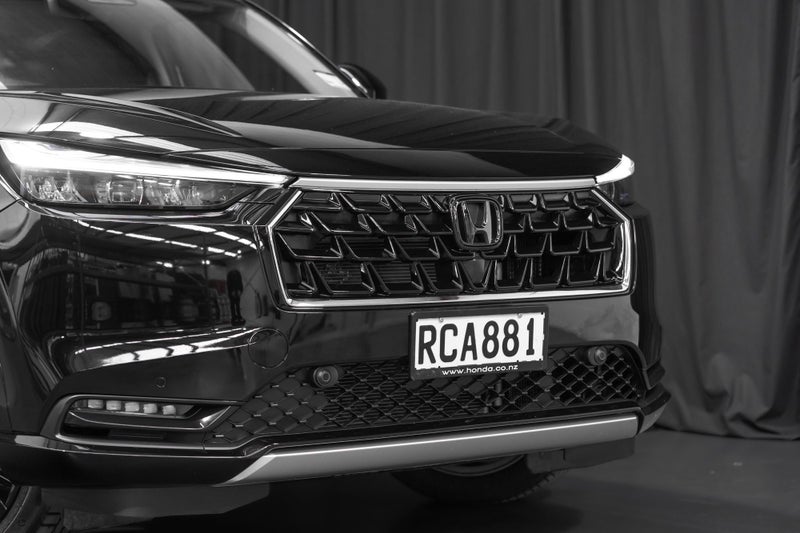 2025 Honda HR-V Hybrid Sport e:HEV image 2