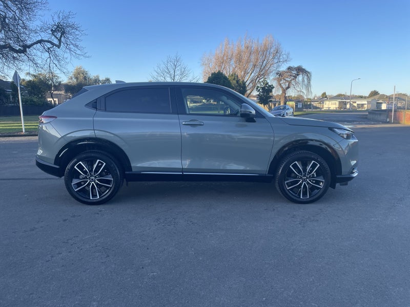 2025 Honda HR-V Sport 1.5 e:HEV NZ NEW - EX DEMO image 2