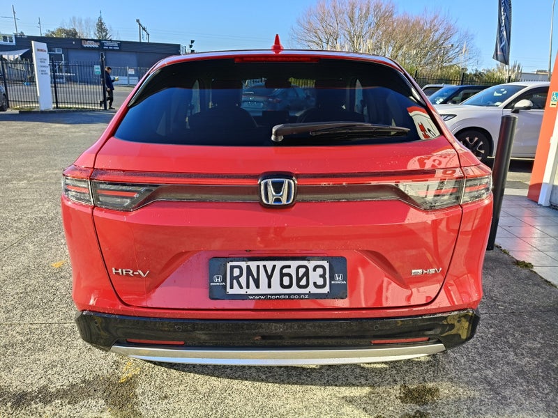 2025 Honda HR-V Sport 1.5Ph image 4