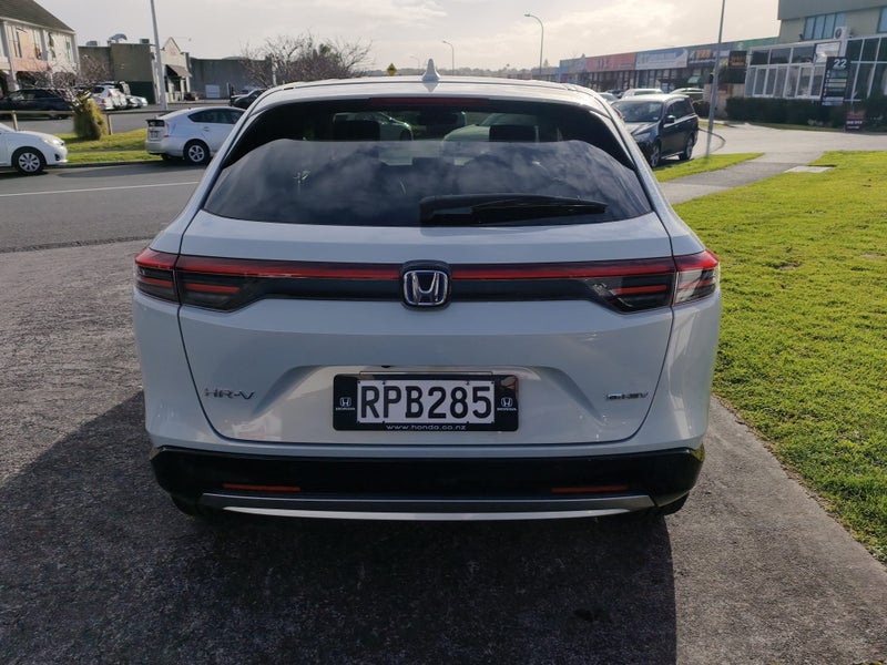 2025 Honda HR-V Sport 1.5Ph image 3