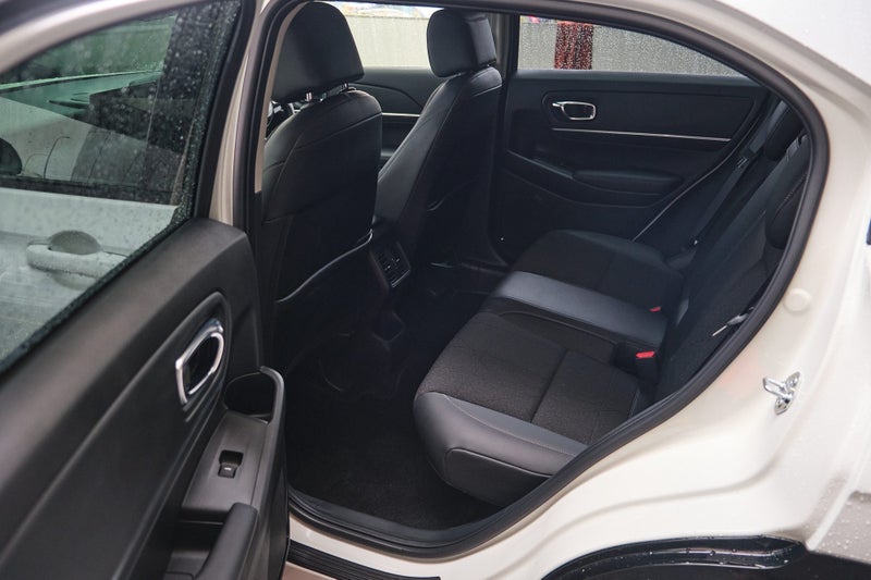2025 Honda HR-V Sport image 5