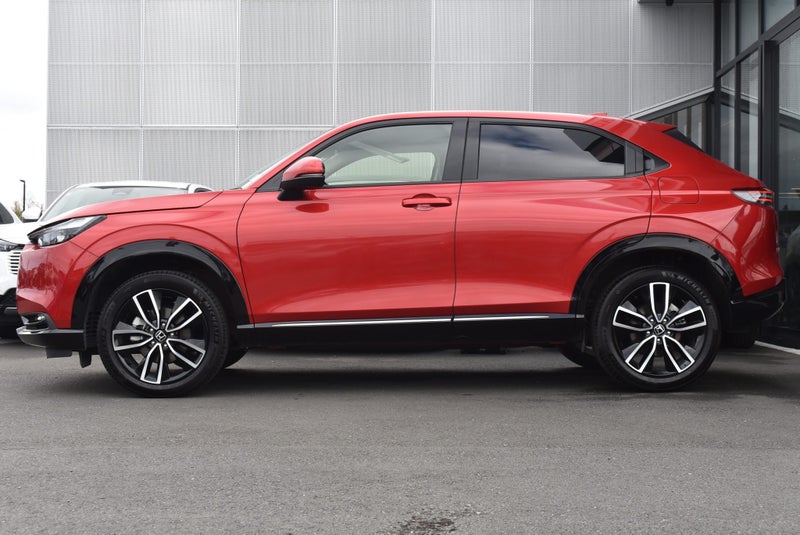2025 Honda HR-V SPORT E:HEV **Top Spec**NZ NEW** image 5