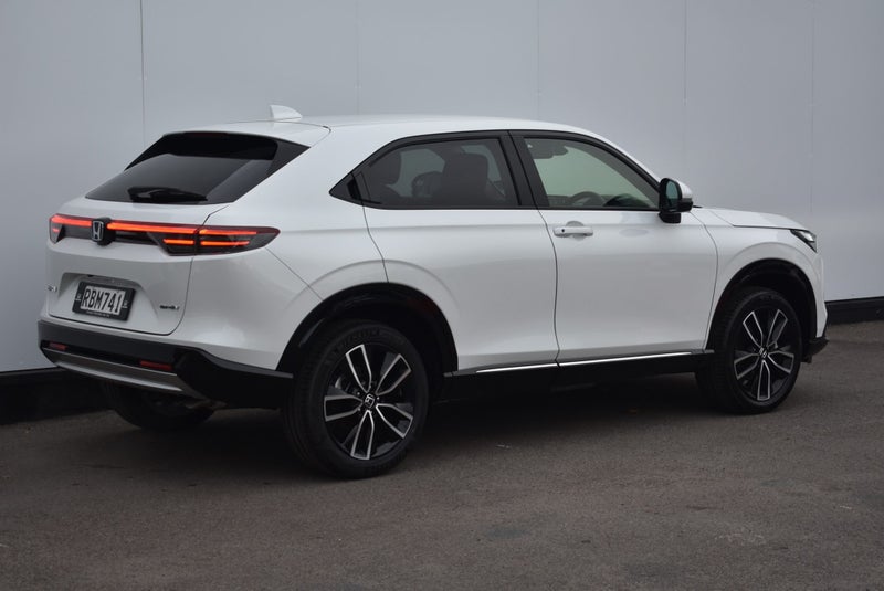 2025 Honda HR-V Sport HYBRID image 4