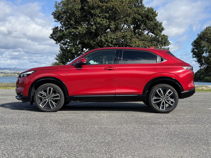 2025 Honda HR-V SPORT HYBRID image 4