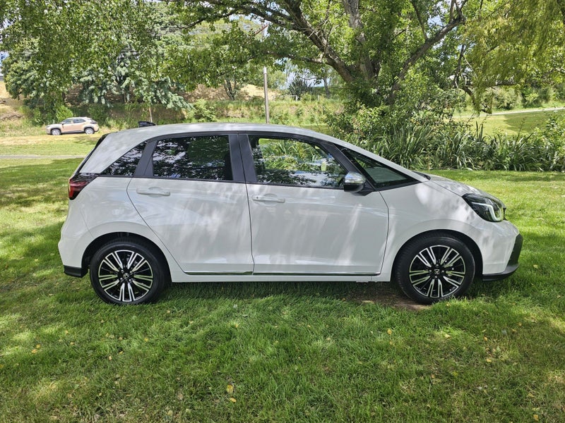 2025 Honda Jazz E:HEV LUXE SPORT 1.5 image 2