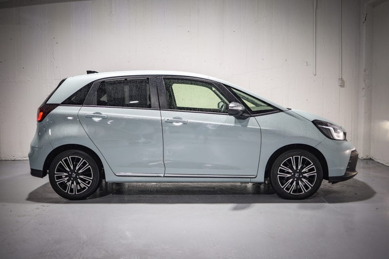 2025 Honda Jazz E:Hev Luxe Sport image 3