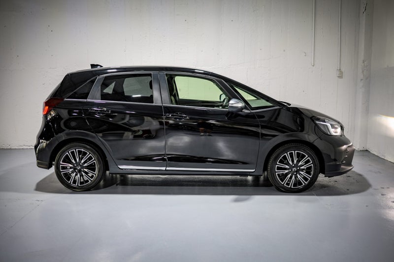 2025 Honda Jazz E:Hev Luxe Sport image 3