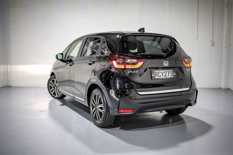 2025 Honda Jazz E:Hev Luxe Sport image 5
