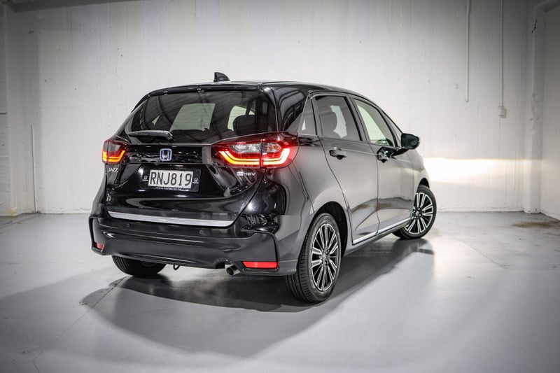 2025 Honda Jazz E:Hev Luxe Sport image 4