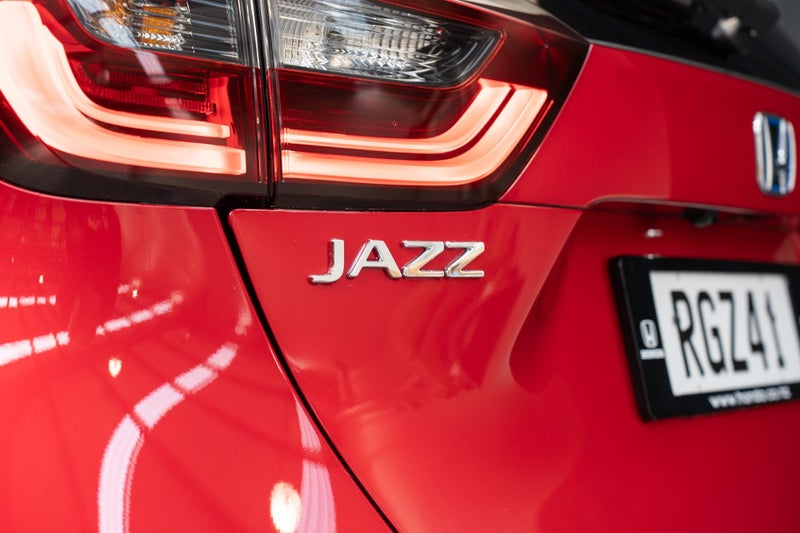 2025 Honda Jazz RS e:HEV image 2