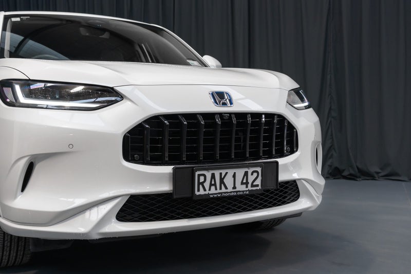 2025 Honda ZR-V Sport Hybrid 2.0L image 3